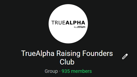 WhatsApp community of 900+ founders